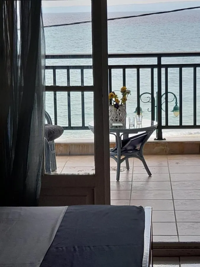 Cozy Maisonette In Pefkochori Chalkidiki Grecia